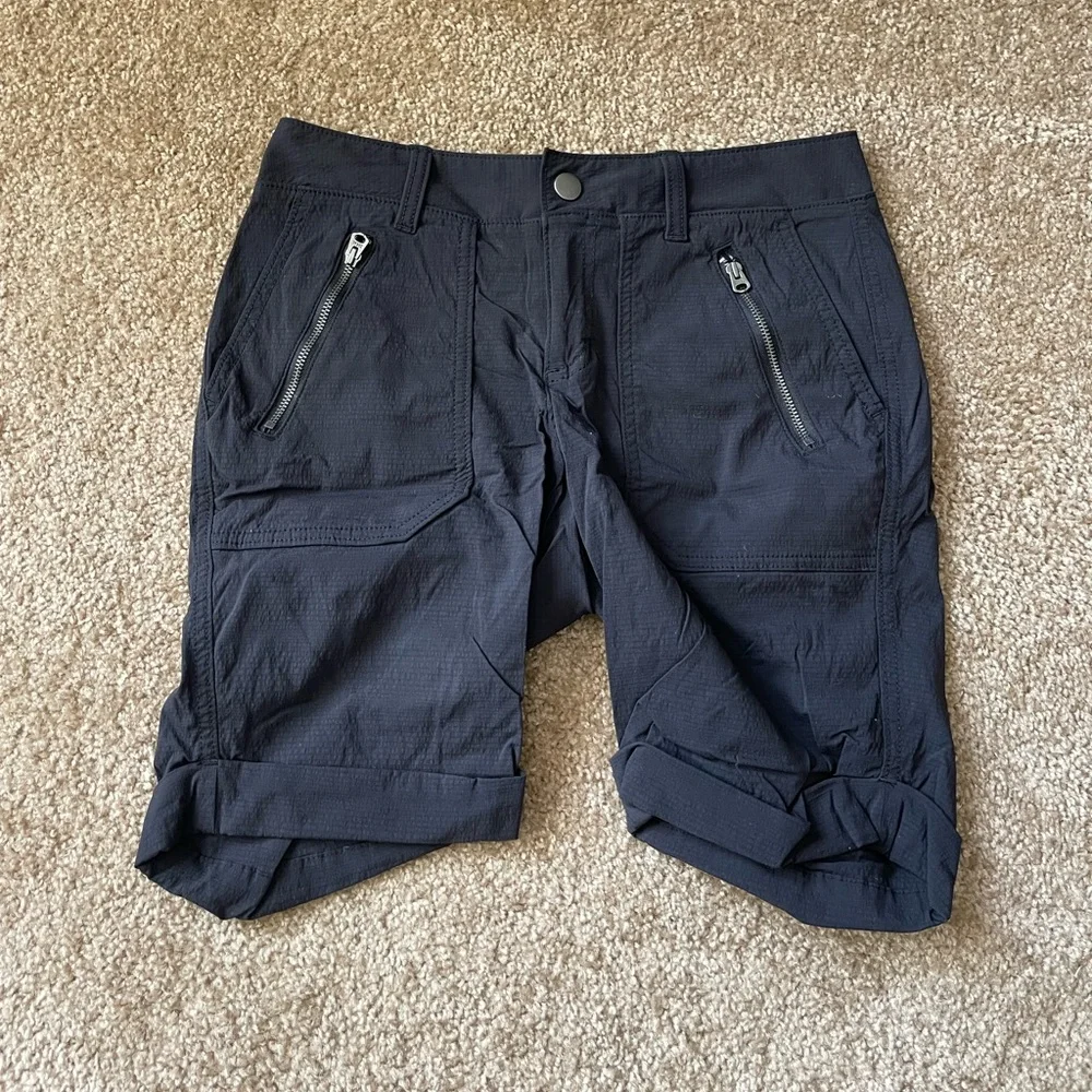 Athleta Bermuda Trekkie Shorts Hiking Black - Picture 1 of 3